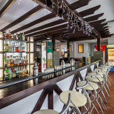 Mpm Guinness Ξενοδοχείο