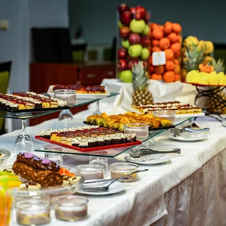 Mpm Guinness מלון 4*