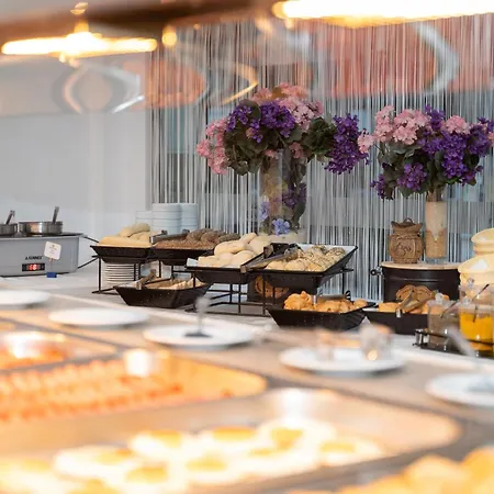 מלון Mpm Guinness בנסקו